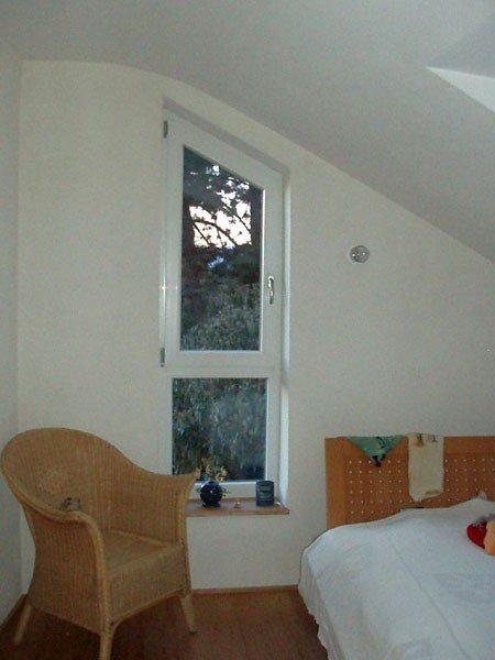 Schrägfenster in weiß 
